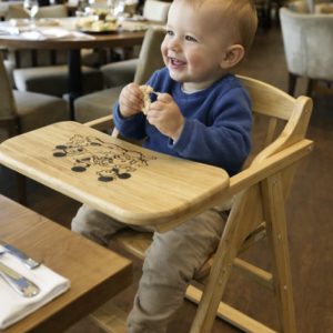 Trona de madera con Mickey Mouse Trona-1